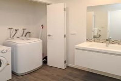 Photo of property in 6/5 Jones Crescent, Melville, Hamilton, 3206