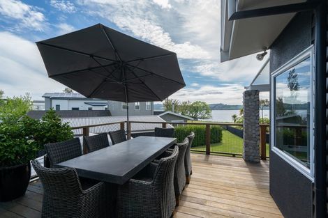 Photo of property in 69 Rainbow Drive, Rainbow Point, Taupo, 3330