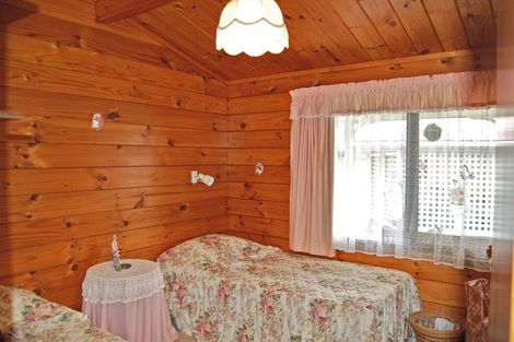 Photo of property in 1870 State Highway 1, Kaiwaka, 0573