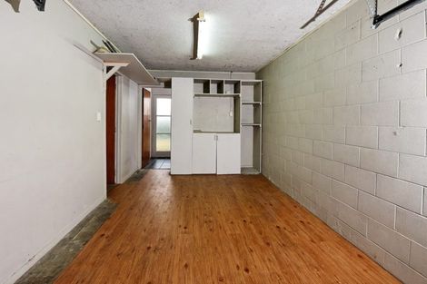 Photo of property in 1/106 Colwill Road, Massey, Auckland, 0614