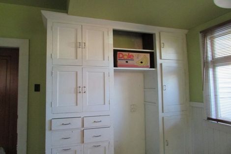 Photo of property in 100 Shakespeare Road, Waltham, Christchurch, 8023