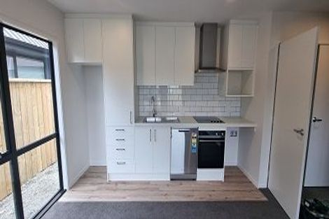 Photo of property in 8a Cheviot Street, Mangere East, Auckland, 2024