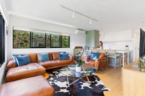 Photo of property in 8/29 Sentinel Road, Herne Bay, Auckland, 1011