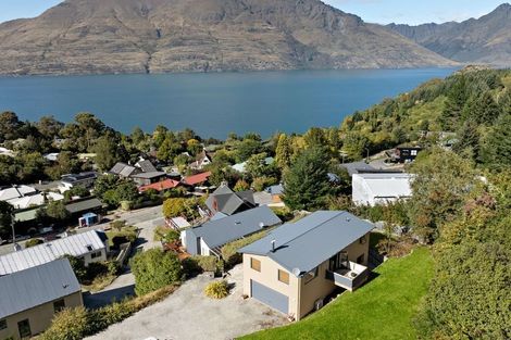 Photo of property in 19b Arawata Terrace, Fernhill, Queenstown, 9300