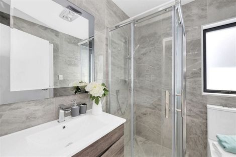 Photo of property in 451e Massey Road, Mangere East, Auckland, 2024