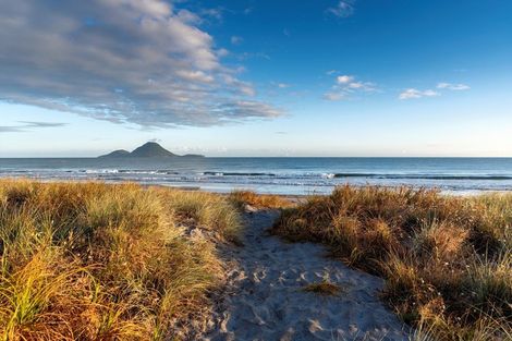 Photo of property in 2 Pacific Parade, Coastlands, Whakatane, 3120