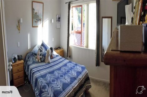 Photo of property in 4 William Hadlow Place, Hatfields Beach, Orewa, 0931