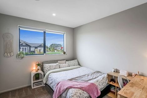 Photo of property in 18 Goldie Drive, Rangiora, 7400