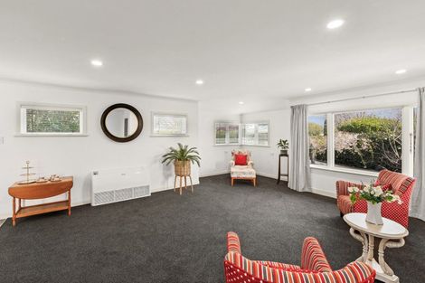 Photo of property in 72 Te Aute Road, Havelock North, 4130