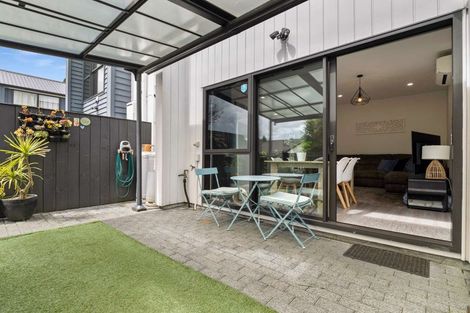 Photo of property in 9 Pasla Close, Papakura, 2110