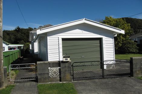 Photo of property in 19 Westminster Road, Wainuiomata, Lower Hutt, 5014