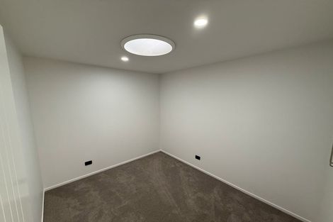 Photo of property in 25a Archmillen Avenue, Pakuranga Heights, Auckland, 2010