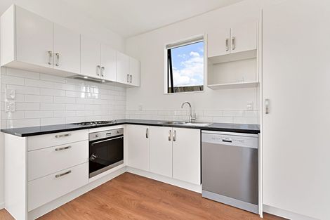 Photo of property in 1 Herekino Street, Westgate, Auckland, 0814