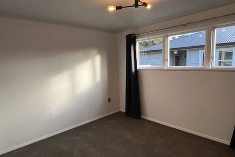 Photo of property in 24 Akaroa Avenue, Awapuni, Palmerston North, 4412