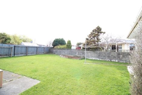 Photo of property in 99 Conway Crescent, Glengarry, Invercargill, 9810