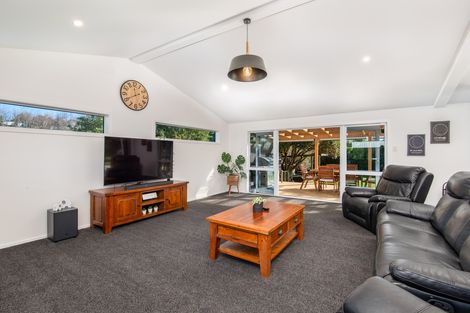 Photo of property in 5 Snowdon Street, Allanton, Mosgiel, 9092