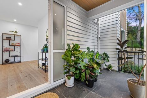 Photo of property in 29a Kimberly Grove, Greenhithe, Auckland, 0632