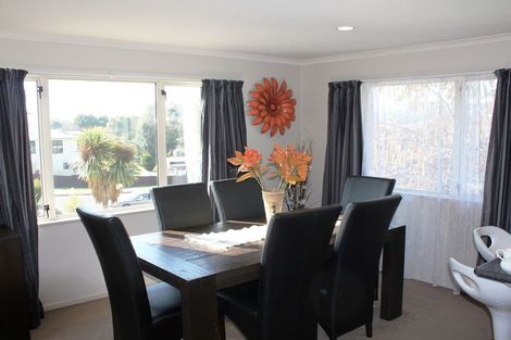 Photo of property in 4 Leven Street, South Hill, Oamaru, 9400