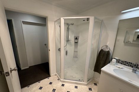 Photo of property in 11 Marion Street, Macandrew Bay, Dunedin, 9014