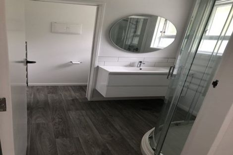 Photo of property in 1 Westhaven Drive, Tawa, Wellington, 5028