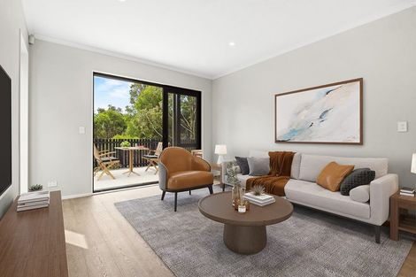 Photo of property in 1/3 Parapara Place, Albany, 0632