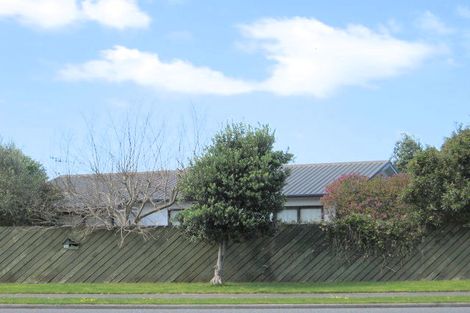 Photo of property in 5a Hartford Avenue, Papamoa Beach, Papamoa, 3118