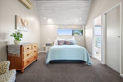 Photo of property in 3 Sale Street, Cockle Bay, Auckland, 2014