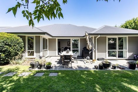 Photo of property in 9 Huntingdon Drive, Rangiora, 7400