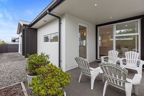 Photo of property in 24 Franks Way, Papamoa Beach, Papamoa, 3118