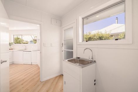 Photo of property in 33 Brabourne Street, Hillsborough, Christchurch, 8022