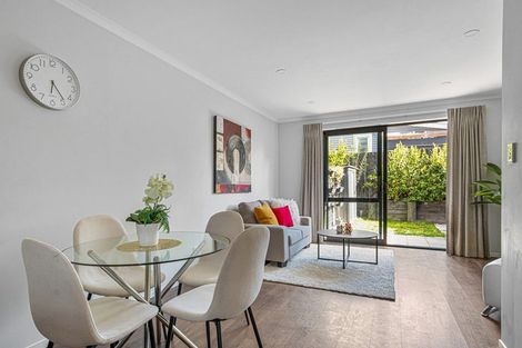 Photo of property in 6 Wharara Lane, Massey, Auckland, 0614