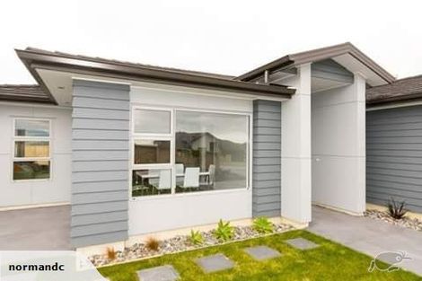 Photo of property in 94 Endeavour Drive, Whitby, Porirua, 5024