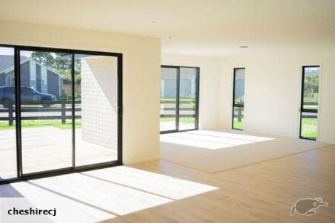 Photo of property in 79 Watkins Road, Cambridge, 3434