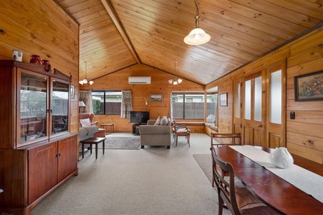 Photo of property in 16b Holland Street, Glenholme, Rotorua, 3010