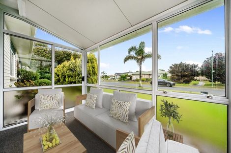 Photo of property in 32a Lakeside Drive, Orewa, 0931