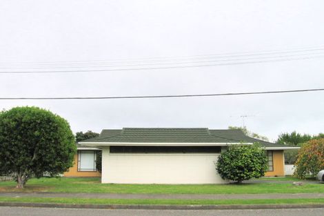 Photo of property in 3 Miro Street, Waikanae, 5036