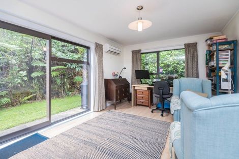 Photo of property in 39 Thatcher Crescent, Crofton Downs, Wellington, 6035