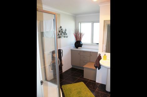 Photo of property in 4 Leven Street, South Hill, Oamaru, 9400