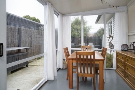 Photo of property in 1/62 Parkers Road, Tahunanui, Nelson, 7011