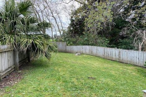 Photo of property in 30 Leaver Place, Weymouth, Auckland, 2103