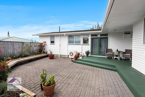 Photo of property in 16 Fisher Terrace, Te Kamo, Whangarei, 0112