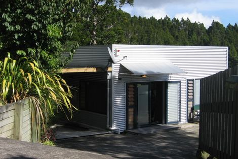 Photo of property in 395 Titirangi Road, Titirangi, Auckland, 0604