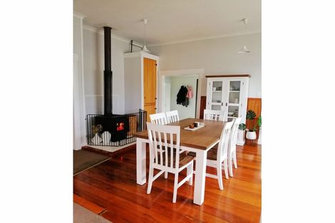 Photo of property in 4 Union Street, Hikurangi, 0114