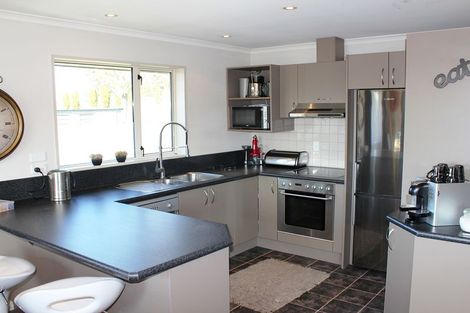 Photo of property in 4 Leven Street, South Hill, Oamaru, 9400