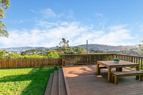 Photo of property in 87 Black Rock Road, Newlands, Wellington, 6037
