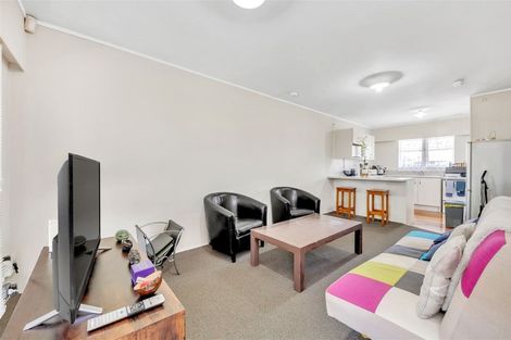 Photo of property in 68a Kenderdine Road, Papatoetoe, Auckland, 2025