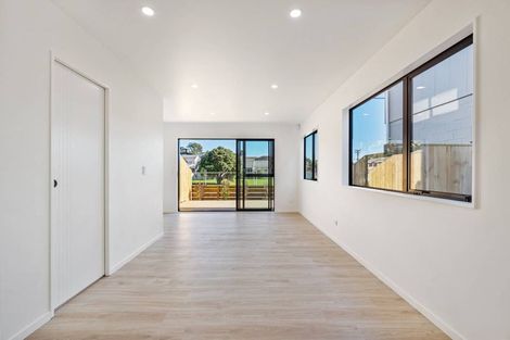 Photo of property in 94b Bay Street, Red Beach, 0932