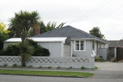 Photo of property in 1/53 Cutts Road, Russley, Christchurch, 8042