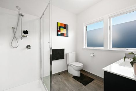 Photo of property in 11 Hillary Street, Chedworth, Hamilton, 3210