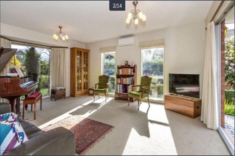 Photo of property in 10 Godfrey Place, Ilam, Christchurch, 8041
